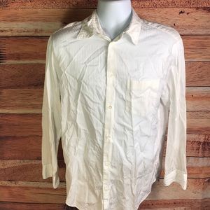 ARMANI COLLEZIONI: Beautiful Dress shirt. Size M